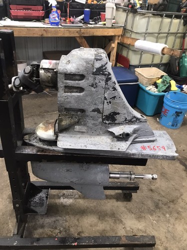 Volvo penta stern outdrive out - stern,