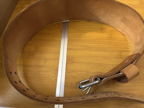 Vtg altus medium thick leather - altus,