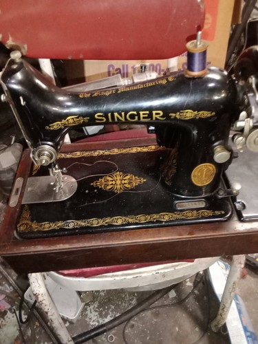 Rare antique 1926 singer - ab,