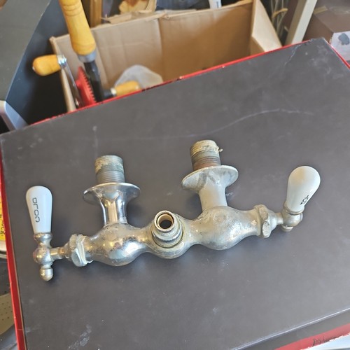 Antique bathroom bathtub - bathroom, claw
