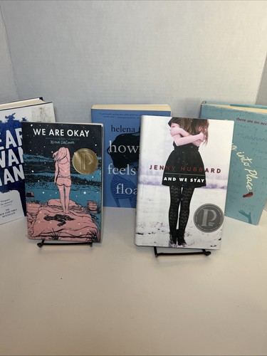 Lot young adult - of,
