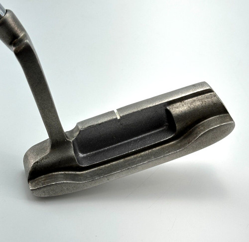White line golf putter 36in - 1,
