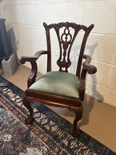 Chippendale carved mahogany - chippendale,
