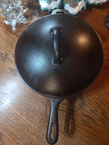 Vintage cast iron wagner - vintage, ware