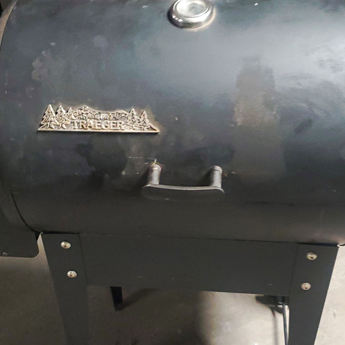 Traeger pellet fuel smoker - traeger,