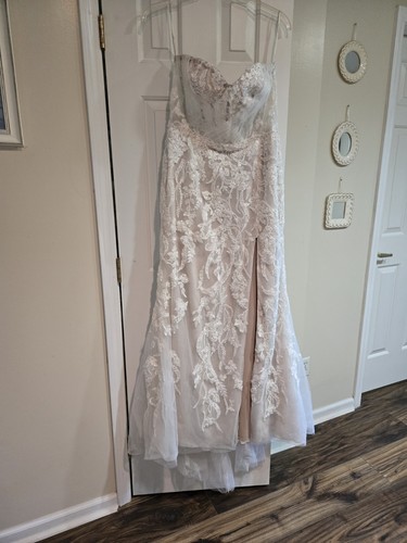 Beautiful wedding dress size - beautiful,