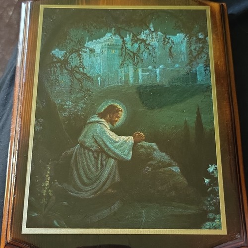 Framed religious jesus - jesus, praying