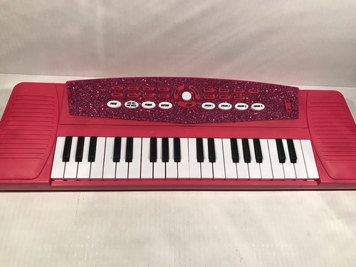 Keyboard pink piano approx - keyboard,