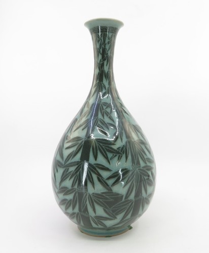 Vintage signed korean celadon - signed,