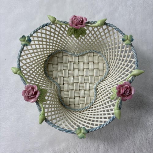 Belleek ireland shamrock - belleek,