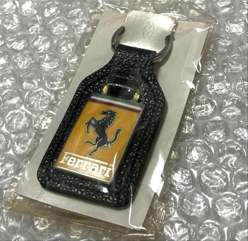 1980s ferrari leather keychain - 1980s,