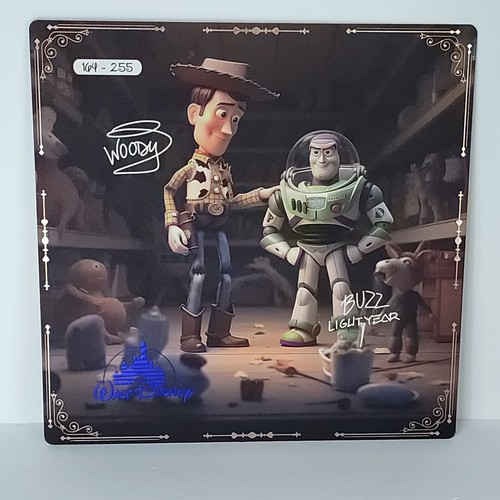 Toy story buzz woody - buzz,