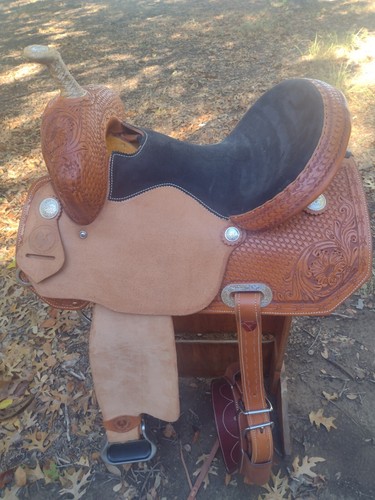 Hawkwood saddlery barrel - hawkwood,