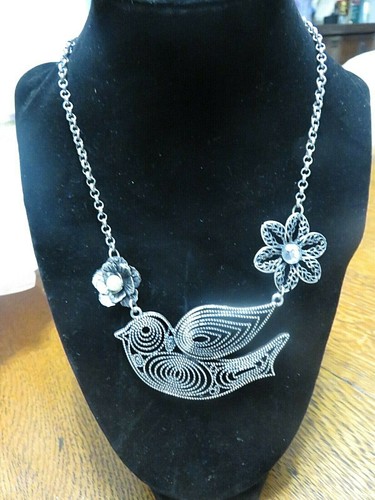 Fashion bird spirit - fashion,