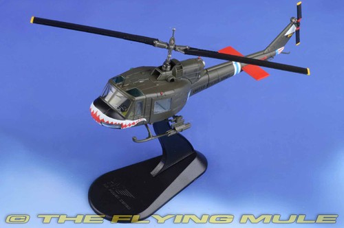 Hobby master 1c huey - hobby,