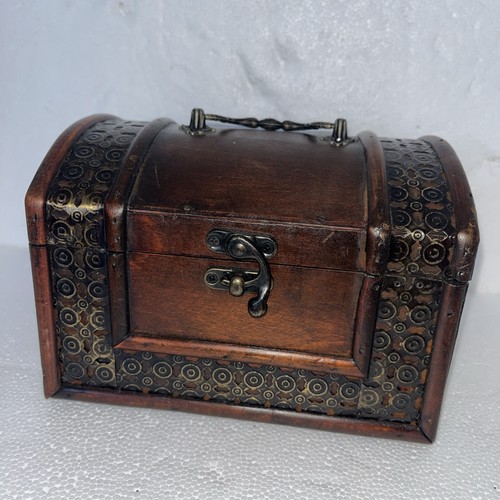 Barrel top wooden - barrel-top, trunk