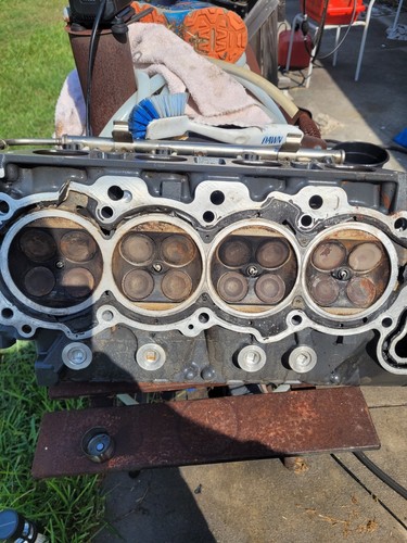 Yamaha 350 stroke - 350, left