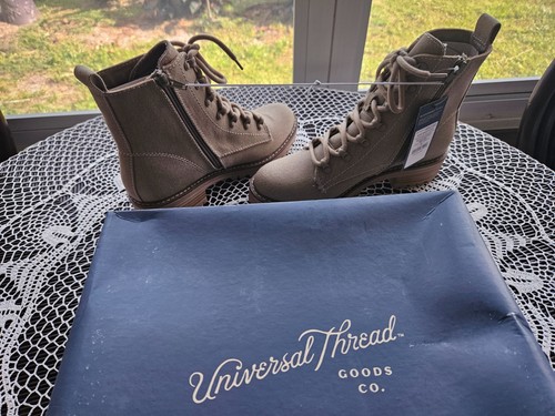 Universal threads tan - threads,