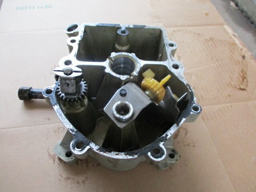 Briggs stratton twin 16 oil - &,