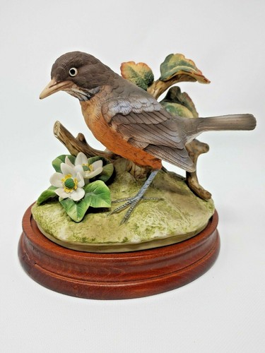 Robin porcelain bird with - porcelain,