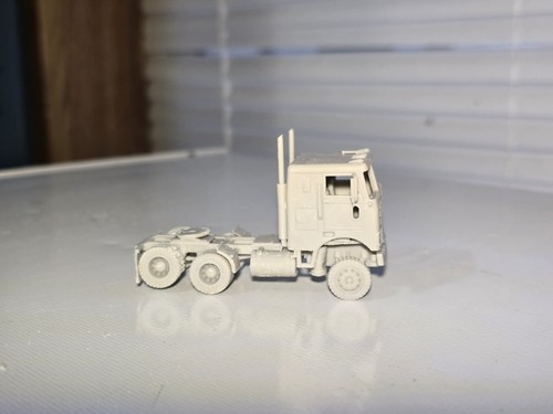 Scale peterbilt 352 small - ho,