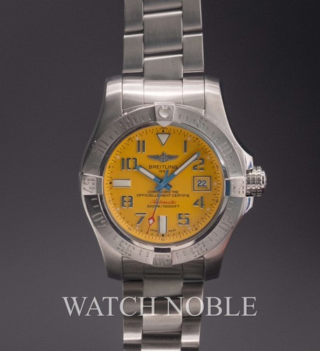 Pre owned breitling avenger - breitling, ii