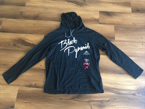Chris brown black pyramid - brown,