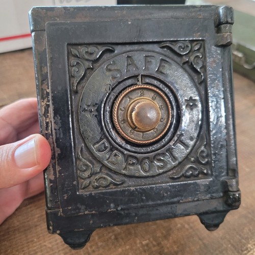 Antique cast iron - antique,