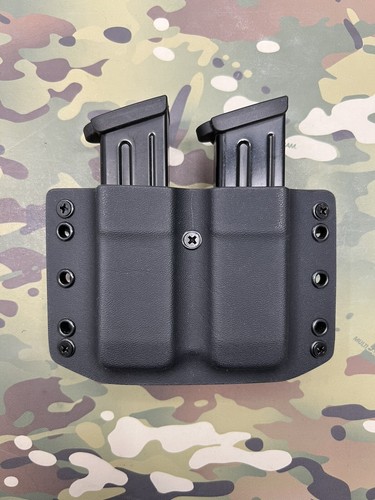 Black kydex dual magazine - black,