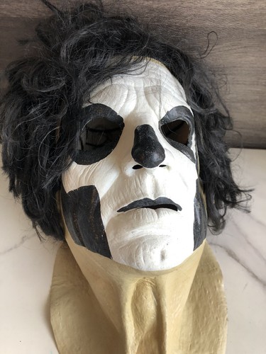 Trick treat studios ghost - studios,