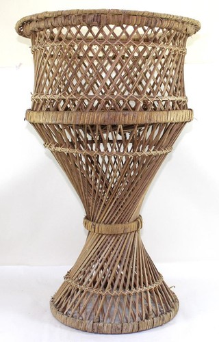 1970s bohemian hourglass - bohemian,