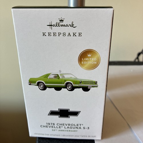 Hallmark ornament 1976 - hallmark,