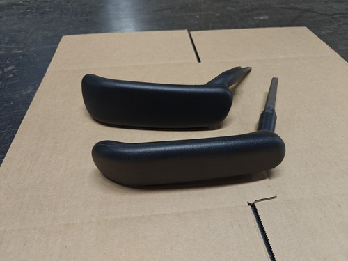 New pair herman miller - pair,