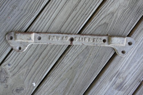 Antique bracket cast - antique, sink