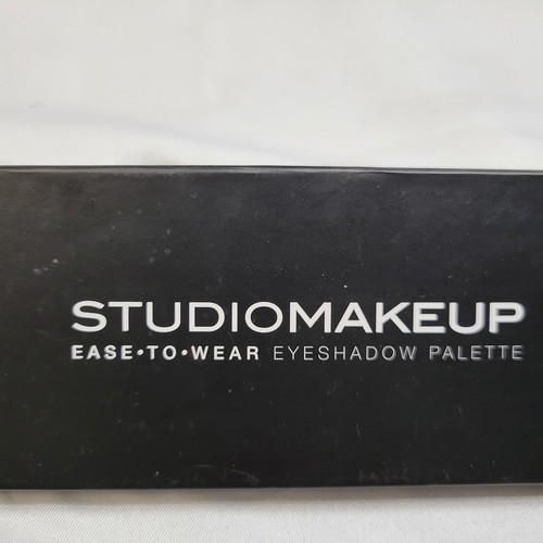 Studio makeup ease - ease, to