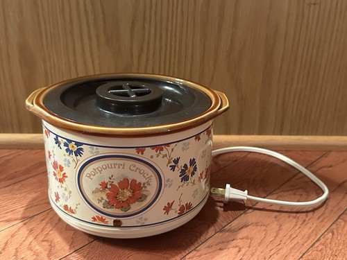 Vintage rival potpourri - rival, crock
