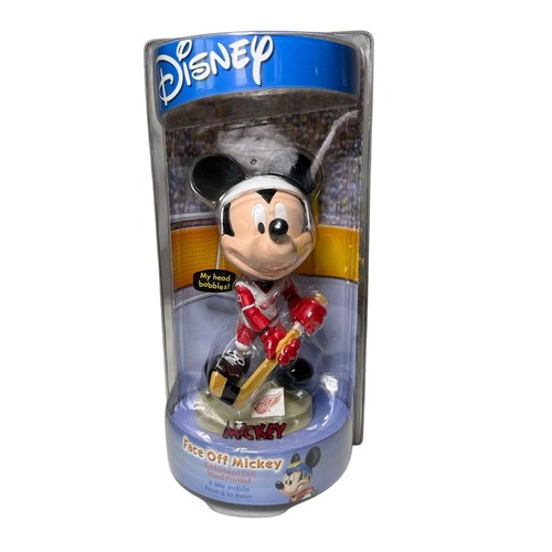 Mickey mouse 2002 face off - mickey,