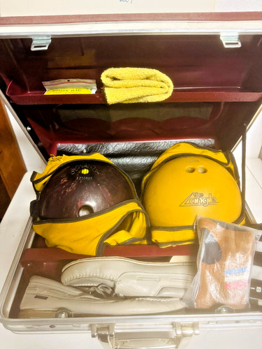 Vintage ball case set - vintage,