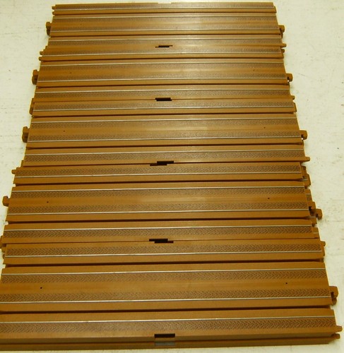 Tan inch straight track - tan, 9"