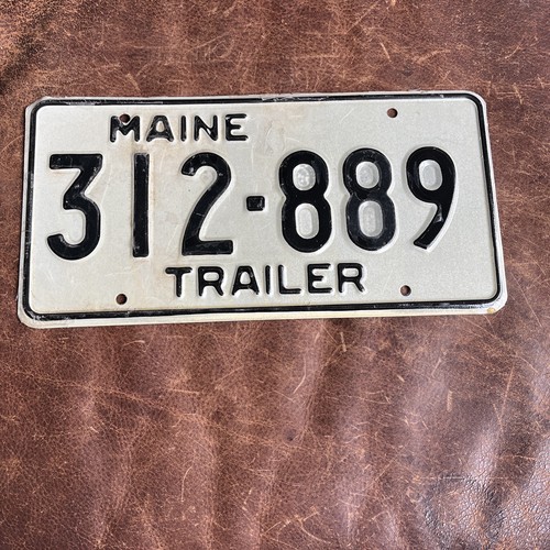 Maine trailer license plate - maine,