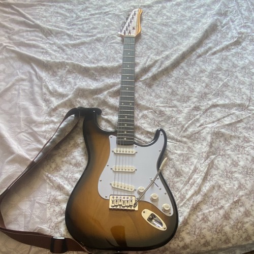 Fender stratocaster style - stratocaster,