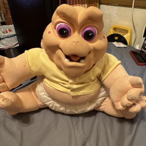 Dinosaurs baby sinclair - sinclair, large