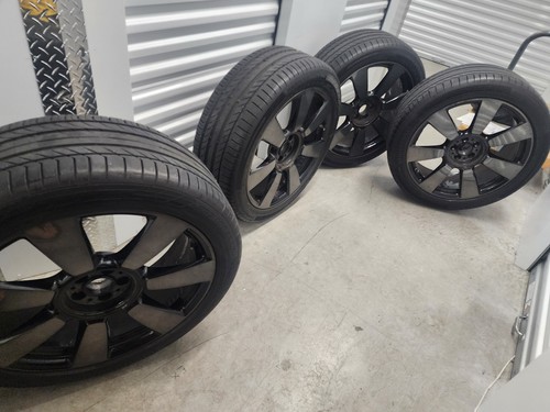 Rolls royce cullinan oem - rolls,