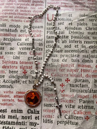 Rare relic rosary padre pio - rare,