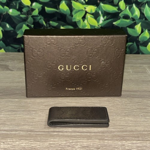 Gucci check wallet money - check,