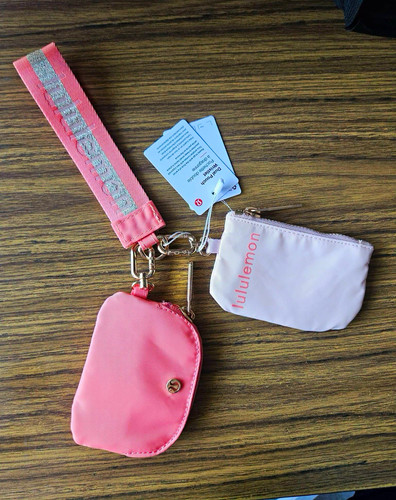 Lululemon dual pouch - dual,