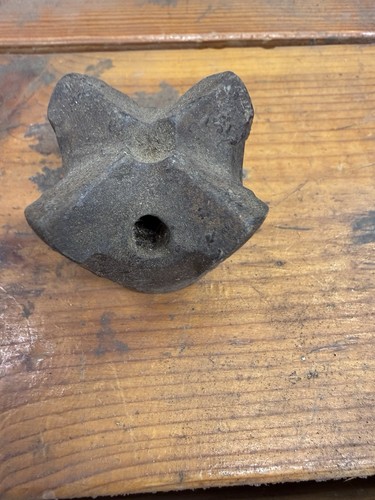Point rock drill bit - 4-point,