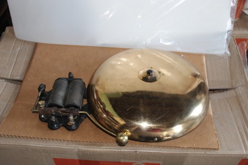 Large inch vintage brass - large,