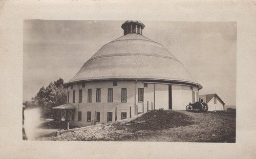 Round barn architecture - barn,