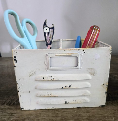Retro industrial metal small - metal,